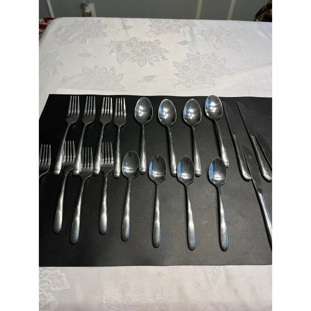 20pc Stainless Flatware Set 5pc Serving Set for 4